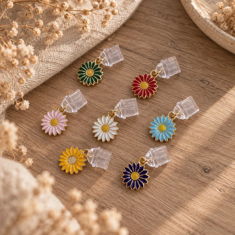 Bijou de liseuse Marguerite – Bouchon USB-C