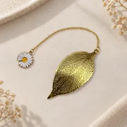 Marque-page charm doré Feuille & Marguerite