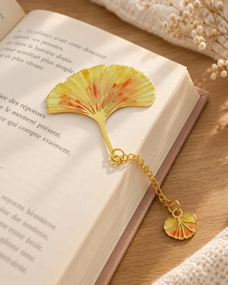 Marque-page Ginkgo doré – Bijou de livre